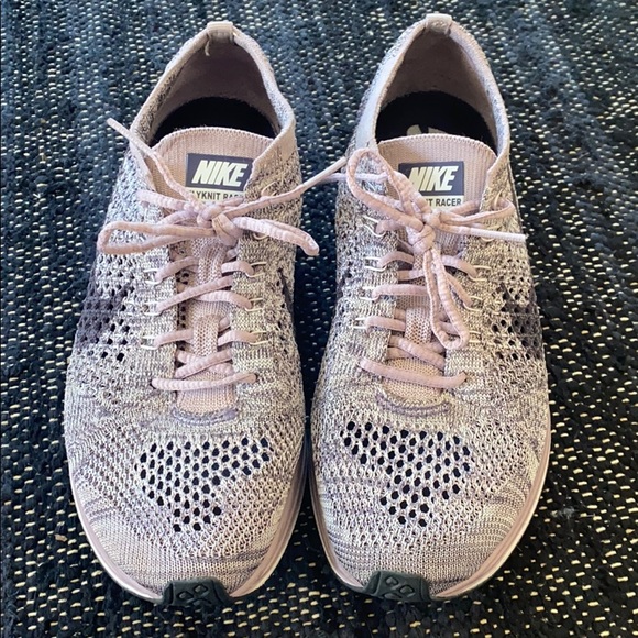 nike flyknit racer lavender